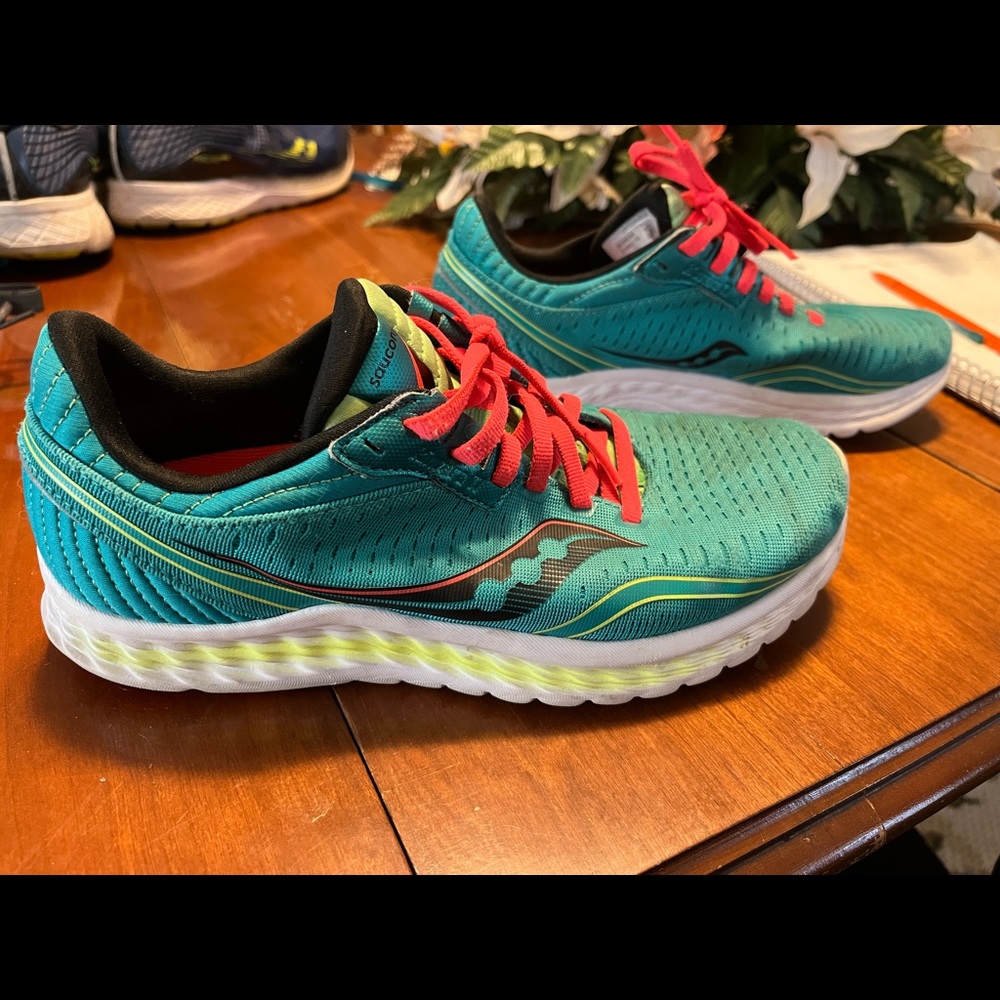 Saucony Kinvara 11 size 8